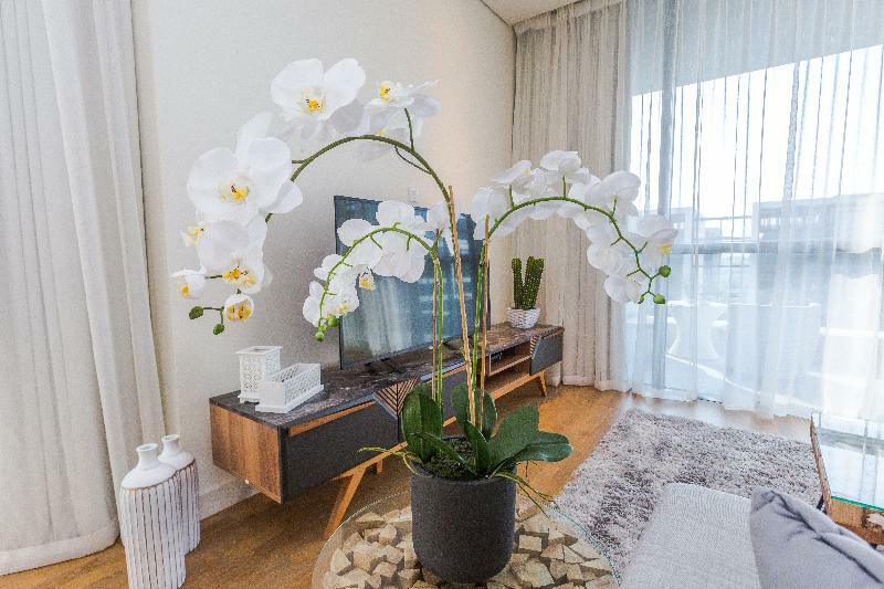 Walk 6 By Fam Living 4*
